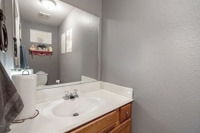 6437 Henco Drive, Fort Worth, TX 76119