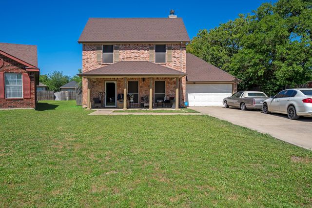 6437 Henco Drive, Fort Worth, TX 76119