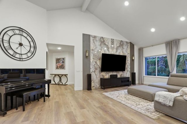 5979 Starwood Drive, San Jose, CA 95120