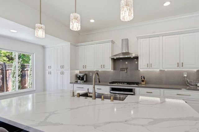 5979 Starwood Drive, San Jose, CA 95120