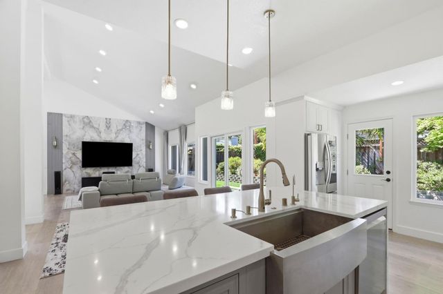 5979 Starwood Drive, San Jose, CA 95120