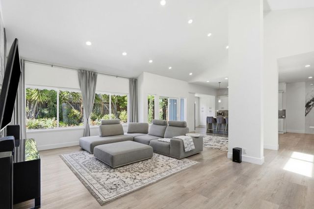 5979 Starwood Drive, San Jose, CA 95120