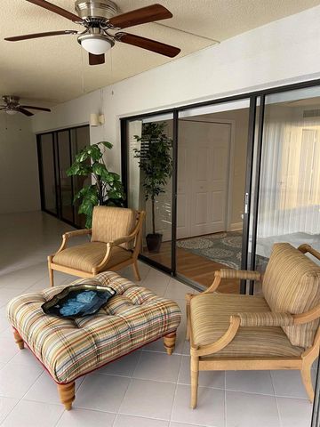 1660 Twelve Oaks Way 203, North Palm Beach, FL 33408