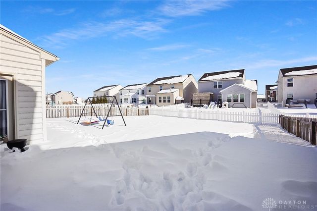 6303 Willow Oak Drive, Tipp City, OH 45371