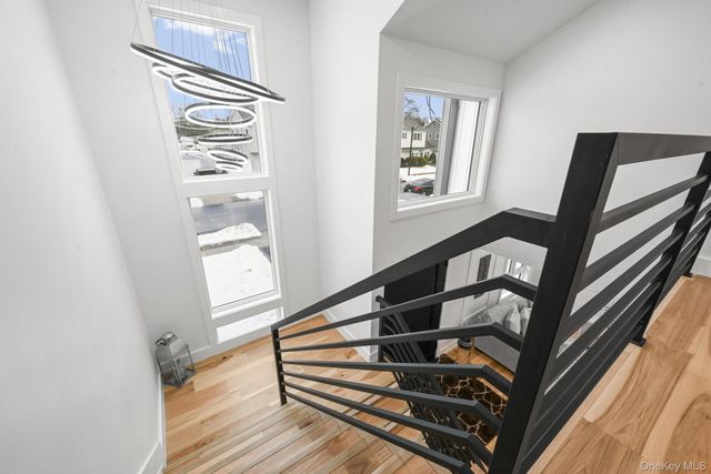 14 Hoover Lane, Bethpage, NY 11714