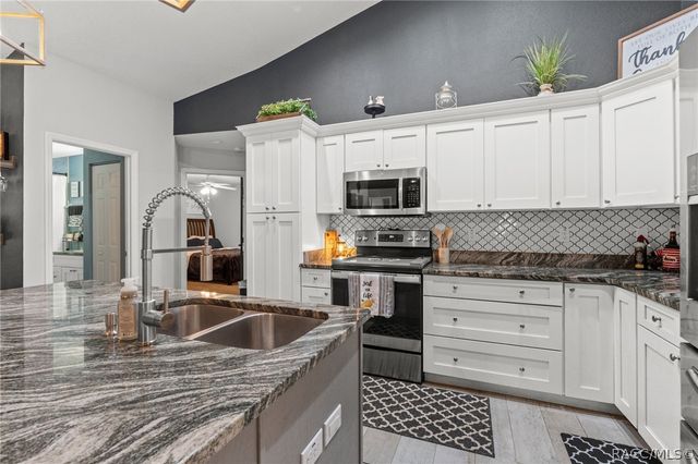 4631 N Rushmore Loop, Beverly Hills, FL 34465