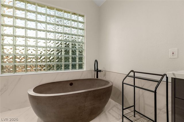 7825 Rancho Mirage Drive, Las Vegas, NV 89113