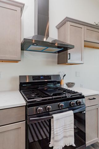 4712 Hampton Loop S, Moorhead, MN 56560