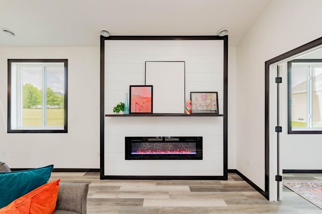 4712 Hampton Loop S, Moorhead, MN 56560