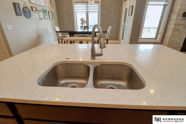 9746 S 79Th Street, Lincoln, NE 68516