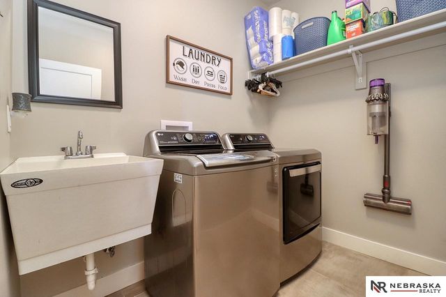9746 S 79Th Street, Lincoln, NE 68516