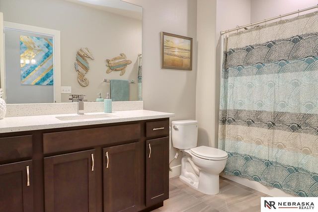 9746 S 79Th Street, Lincoln, NE 68516