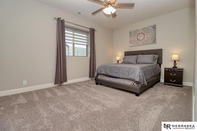 9746 S 79Th Street, Lincoln, NE 68516