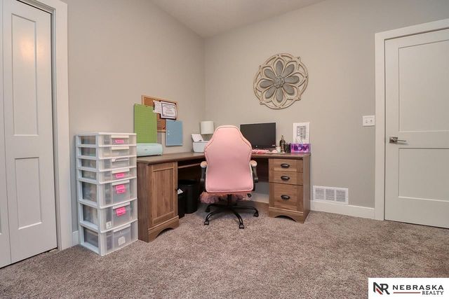 9746 S 79Th Street, Lincoln, NE 68516
