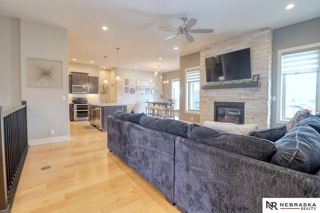 9746 S 79Th Street, Lincoln, NE 68516
