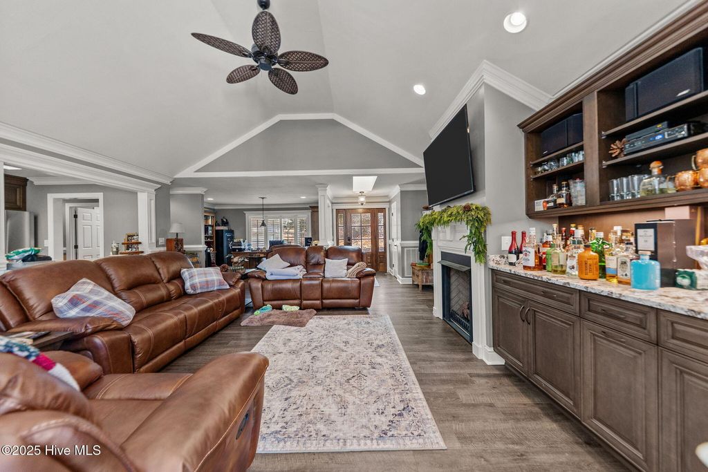 Image 15 of property listing at 149 Owens Circle, West End, NC 27376