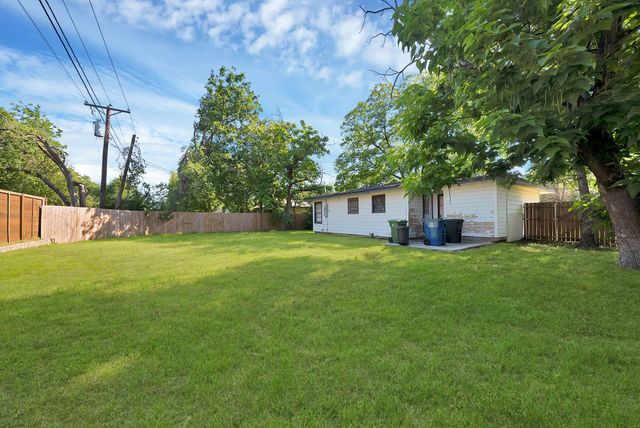1103 Bellaire Drive, Grapevine, TX 76051