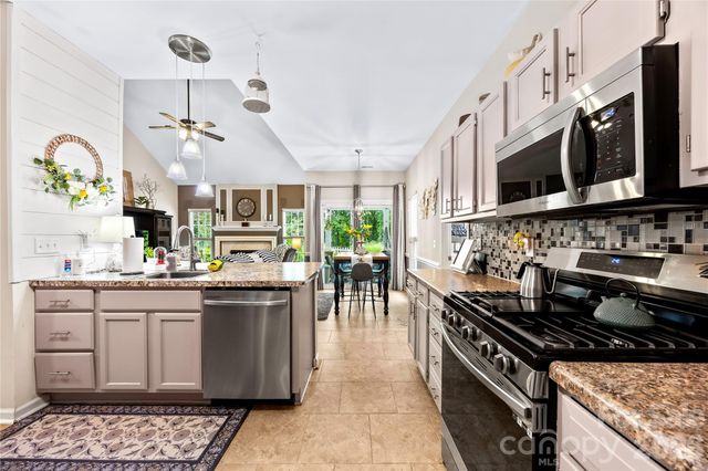 1363 Yorkshire Place NW, Concord, NC 28027