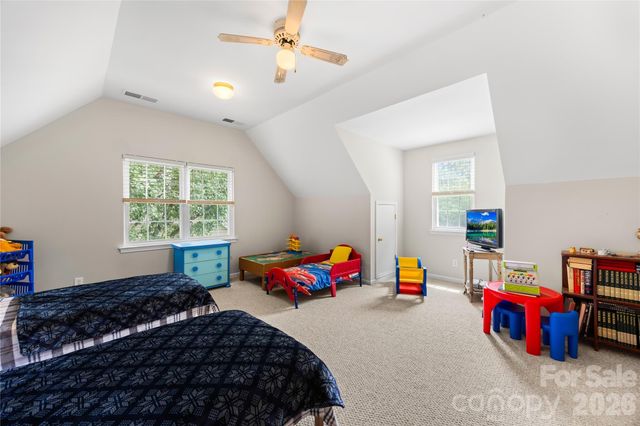 1363 Yorkshire Place NW, Concord, NC 28027