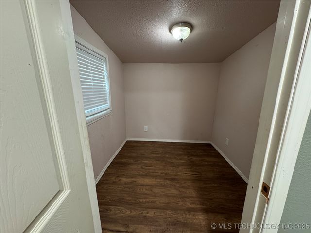 1509 Pawnee Avenue, Hartshorne, OK 74547