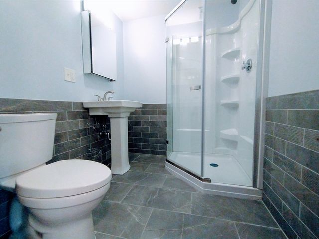 11 Bay State Ave 2, Somerville, MA 02144