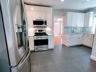 11 Bay State Ave 2, Somerville, MA 02144