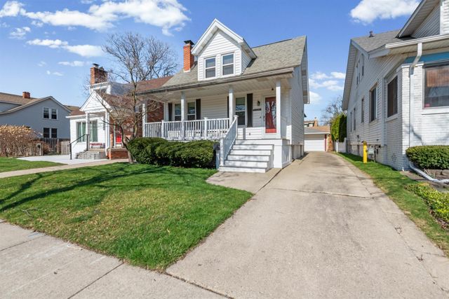 1330 Beaconsfield Street, Grosse Pointe, MI 48230