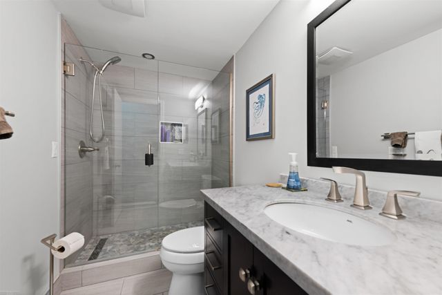 1330 Beaconsfield Street, Grosse Pointe, MI 48230