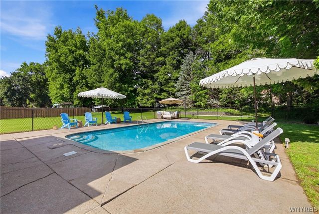 4370 Autumn, Clarence, NY 14031