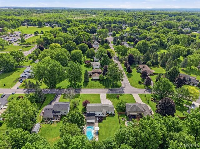 4370 Autumn, Clarence, NY 14031