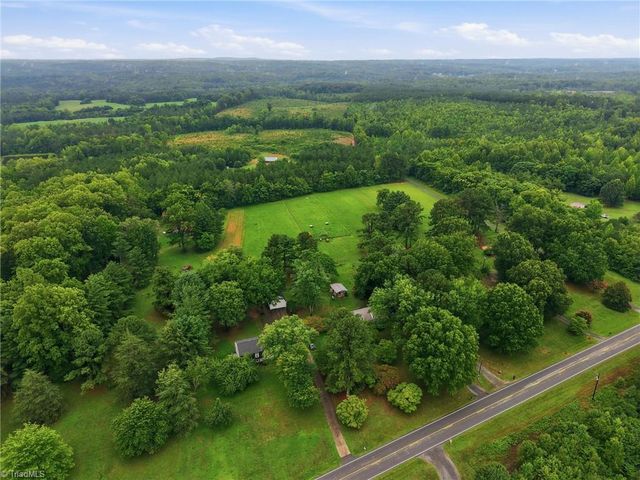 8643 NC Highway 150, Reidsville, NC 27320
