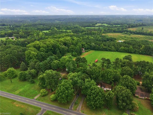 8643 NC Highway 150, Reidsville, NC 27320