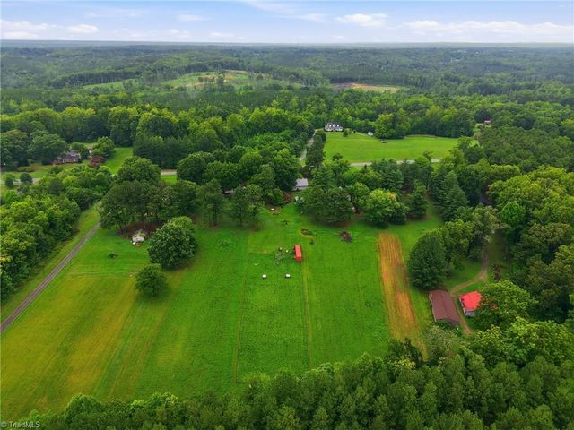 8643 NC Highway 150, Reidsville, NC 27320