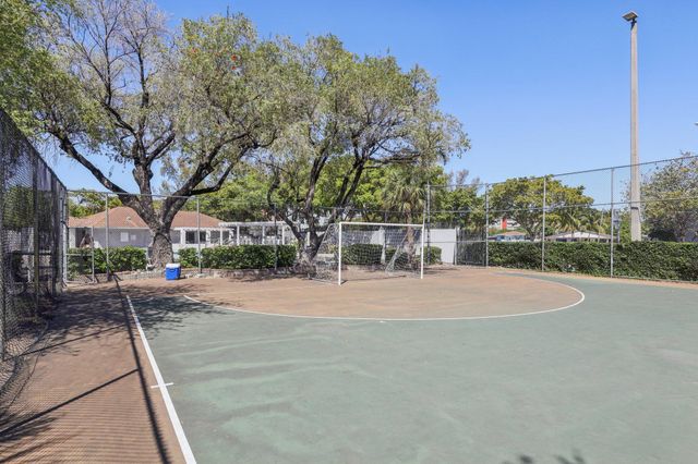 1470 NE 123rd Street A1107, North Miami, FL 33161
