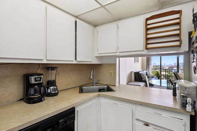 1470 NE 123rd Street A1107, North Miami, FL 33161