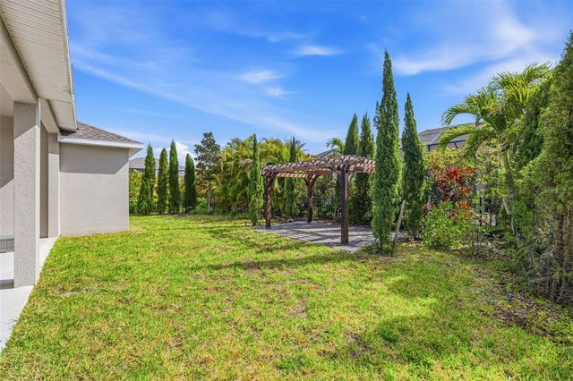 5925 SILVER SUN DRIVE, Apollo Beach, FL 33572