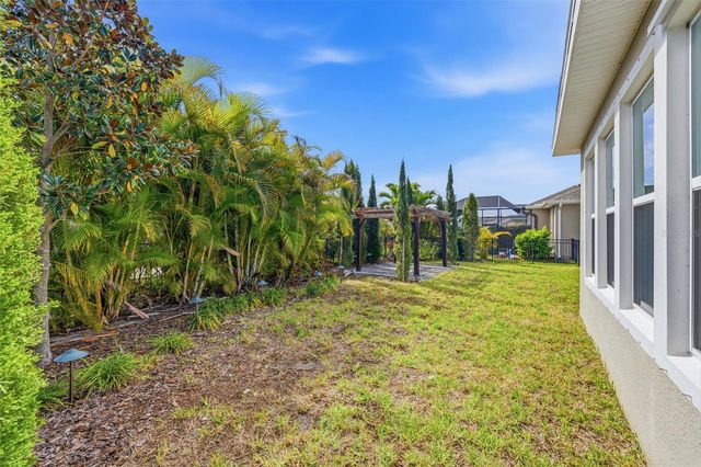 5925 SILVER SUN DRIVE, Apollo Beach, FL 33572