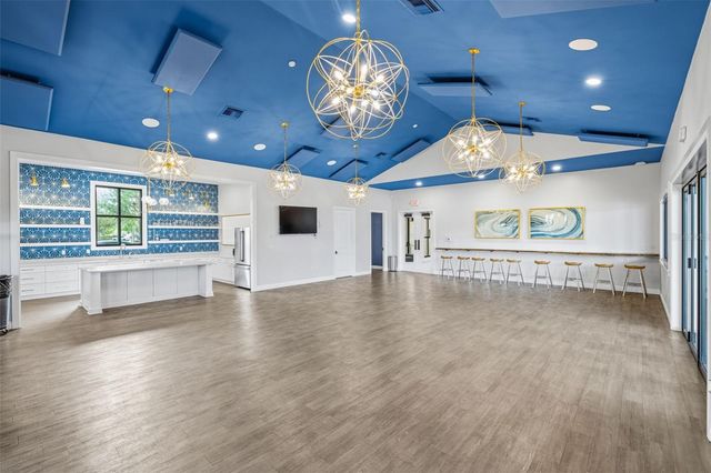 5925 SILVER SUN DRIVE, Apollo Beach, FL 33572