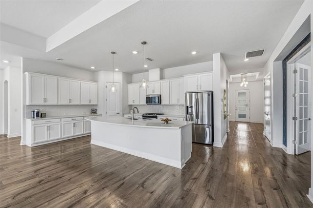 5925 SILVER SUN DRIVE, Apollo Beach, FL 33572