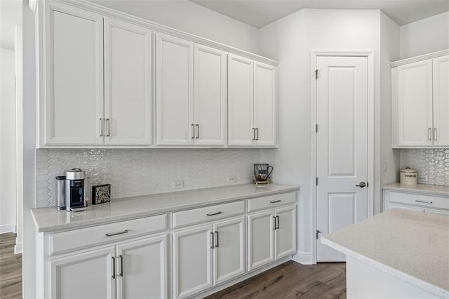 5925 SILVER SUN DRIVE, Apollo Beach, FL 33572