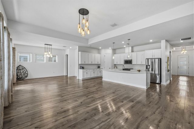 5925 SILVER SUN DRIVE, Apollo Beach, FL 33572