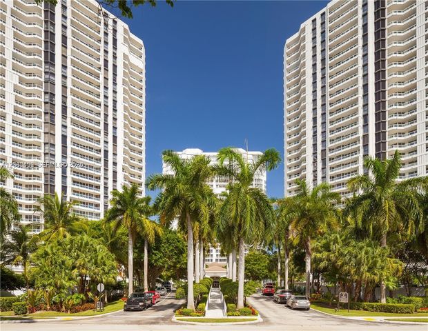 21205 Yacht Club Drive 1502, Aventura, FL 33180