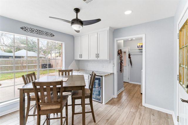 105 Poinciana Street Street, Lake Jackson, TX 77566