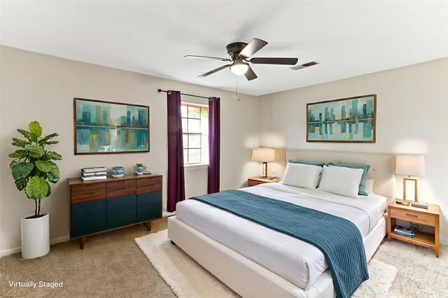 105 Poinciana Street Street, Lake Jackson, TX 77566