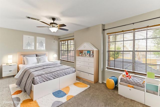 105 Poinciana Street Street, Lake Jackson, TX 77566