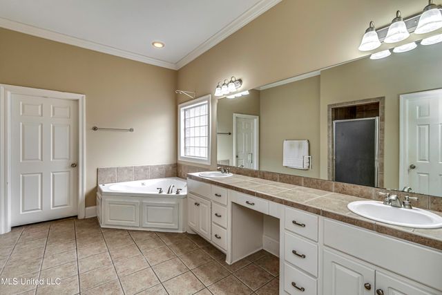 136 Savoy Park Park, Madison, MS 39110