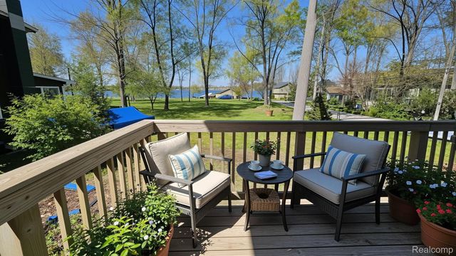 9847 Portage Lake Avenue, Dexter Township, MI 48169