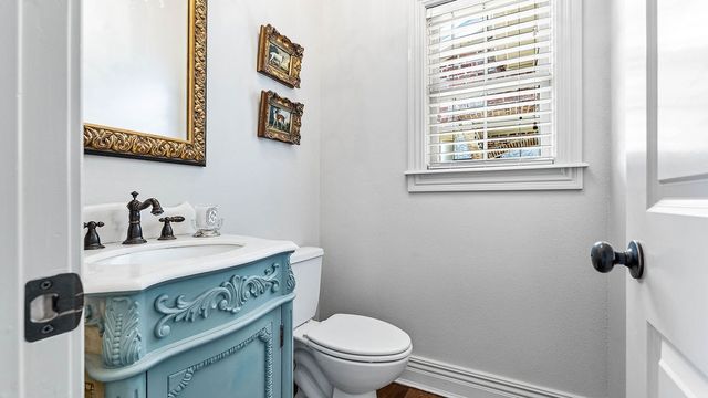 4302 W Willowbend Drive, Rogers, AR 72758