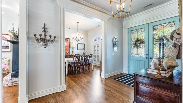 4302 W Willowbend Drive, Rogers, AR 72758