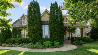 4302 W Willowbend Drive, Rogers, AR 72758